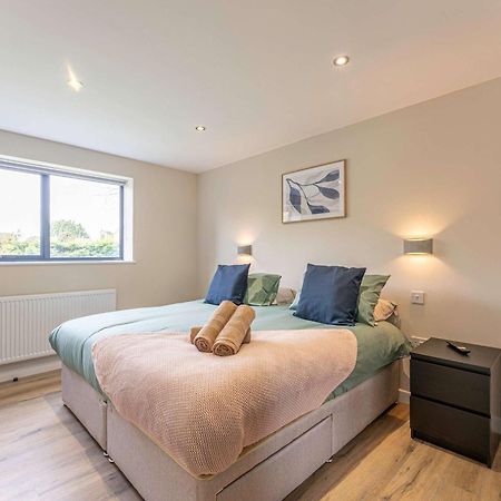 Stylish 2 Bedroom Apartments In Derby Exterior foto