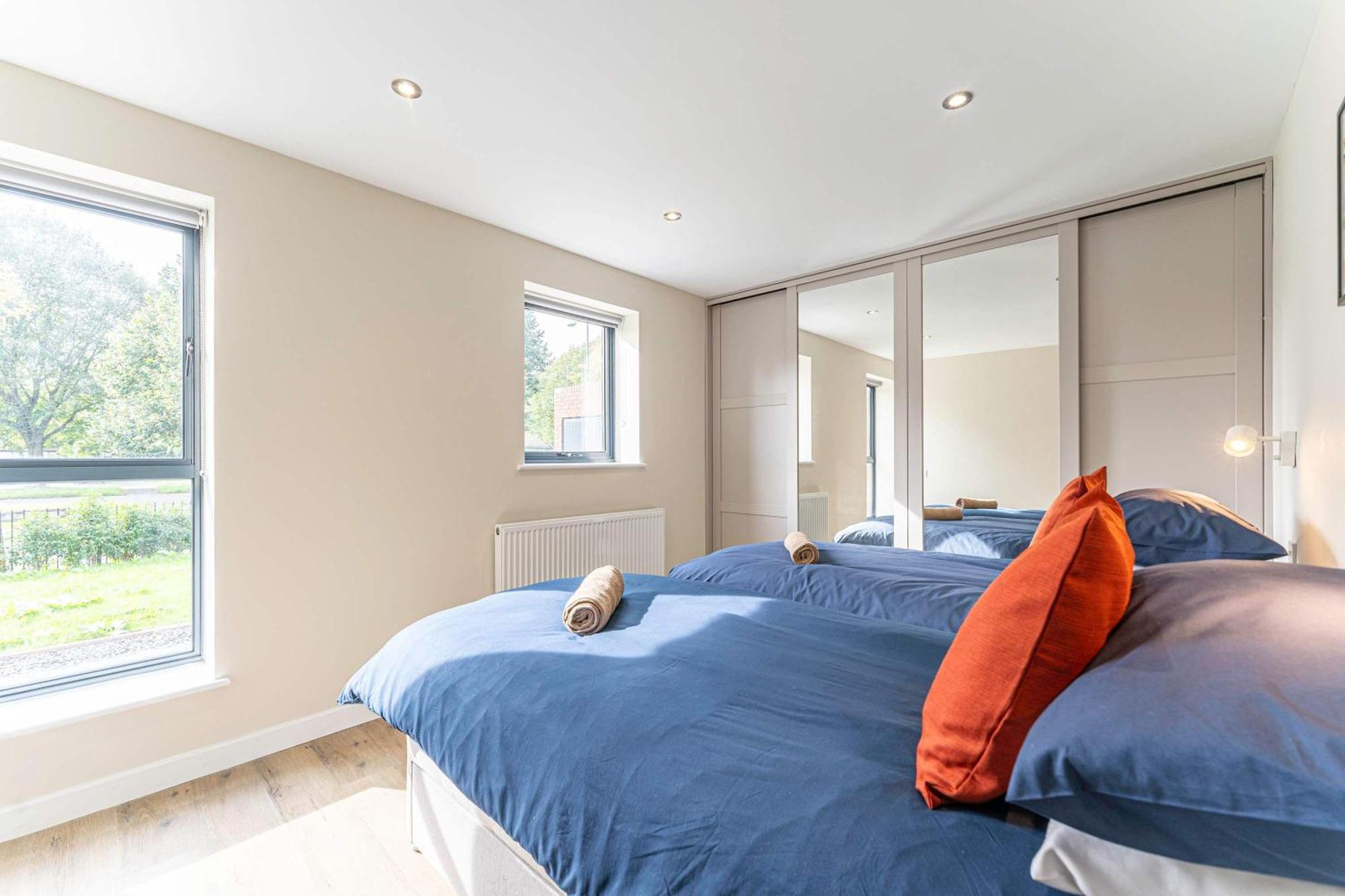 Stylish 2 Bedroom Apartments In Derby Exterior foto